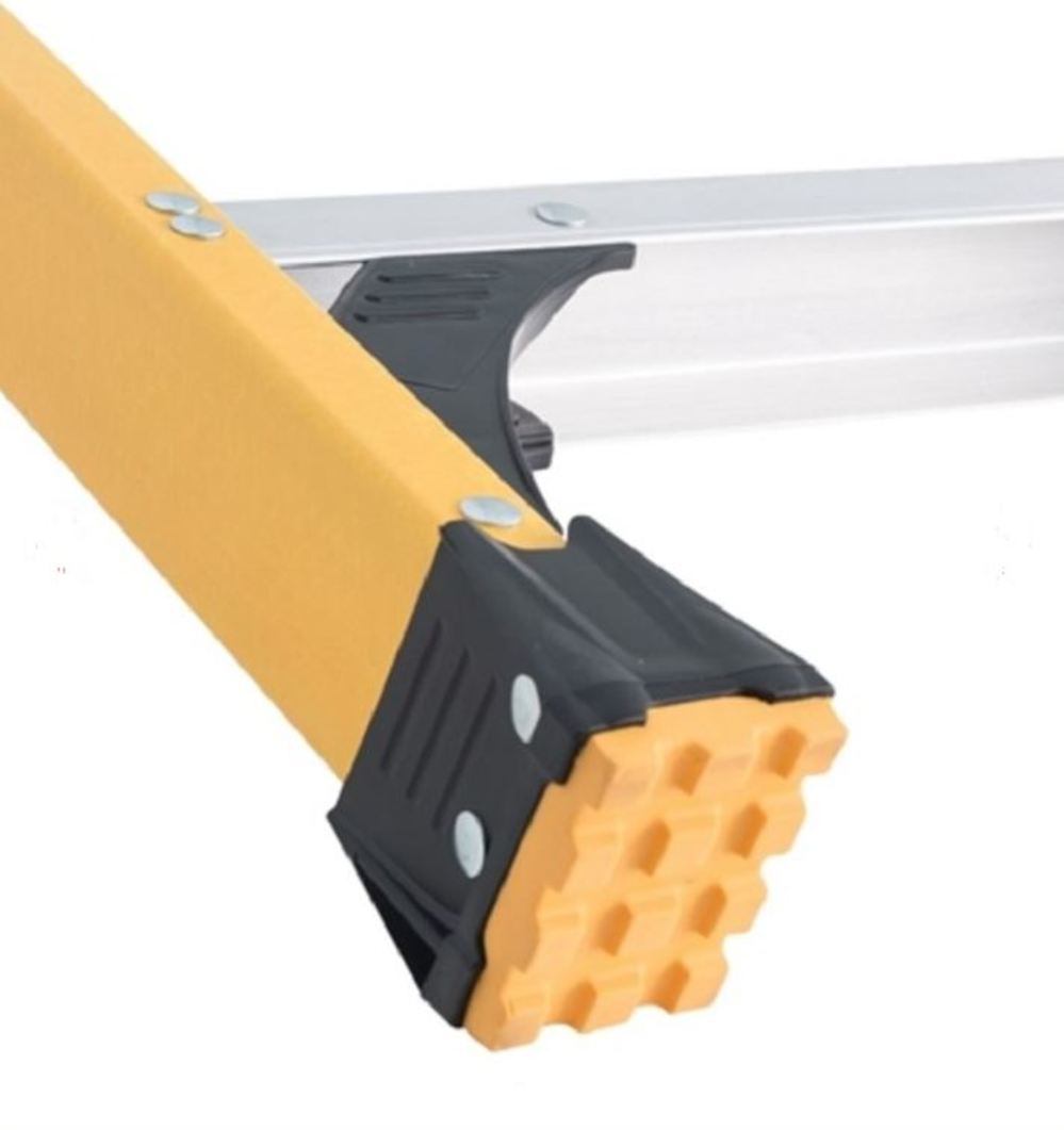 DEWALT Stepladder 500lb Rated FG 6′ - Ascmtools