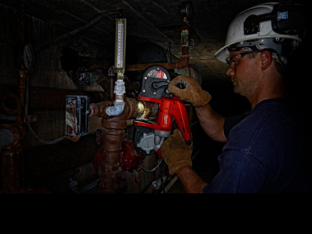Milwaukee Compact Band Saw - Ascmtools