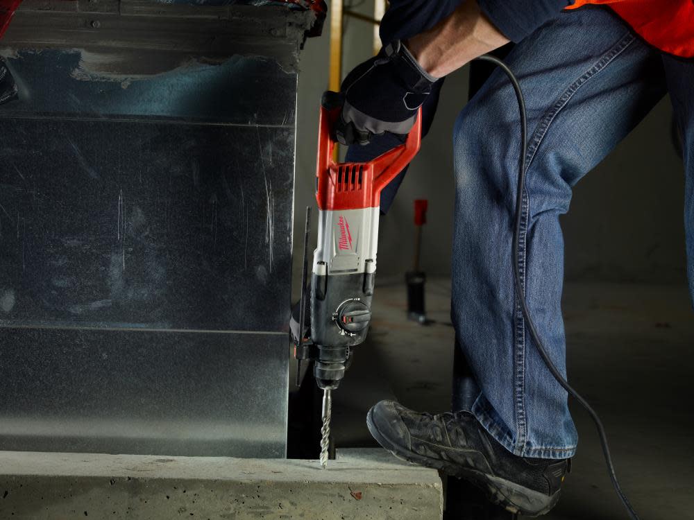 Milwaukee 1″ SDS Plus Rotary Hammer Kit Reconditioned - Ascmtools