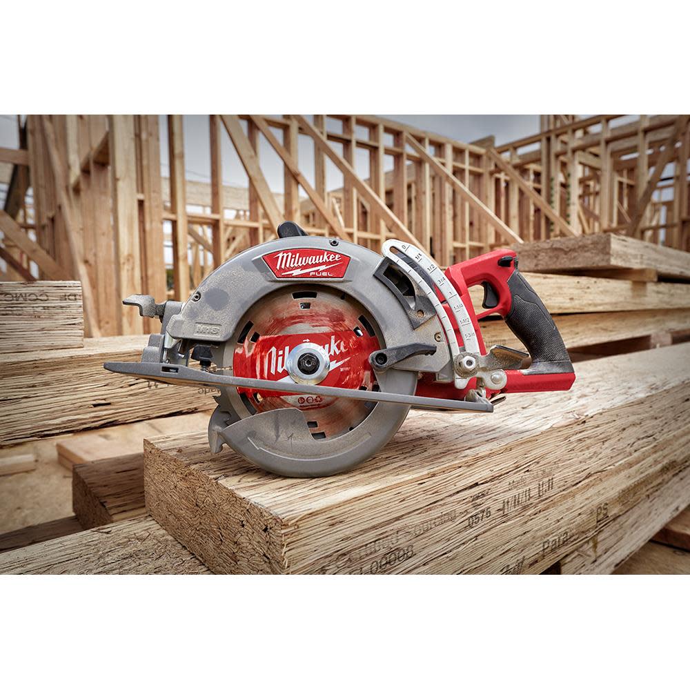 Milwaukee M18 FUEL Rear Handle 7-1/4 in. Circular Saw Kit - Ascmtools