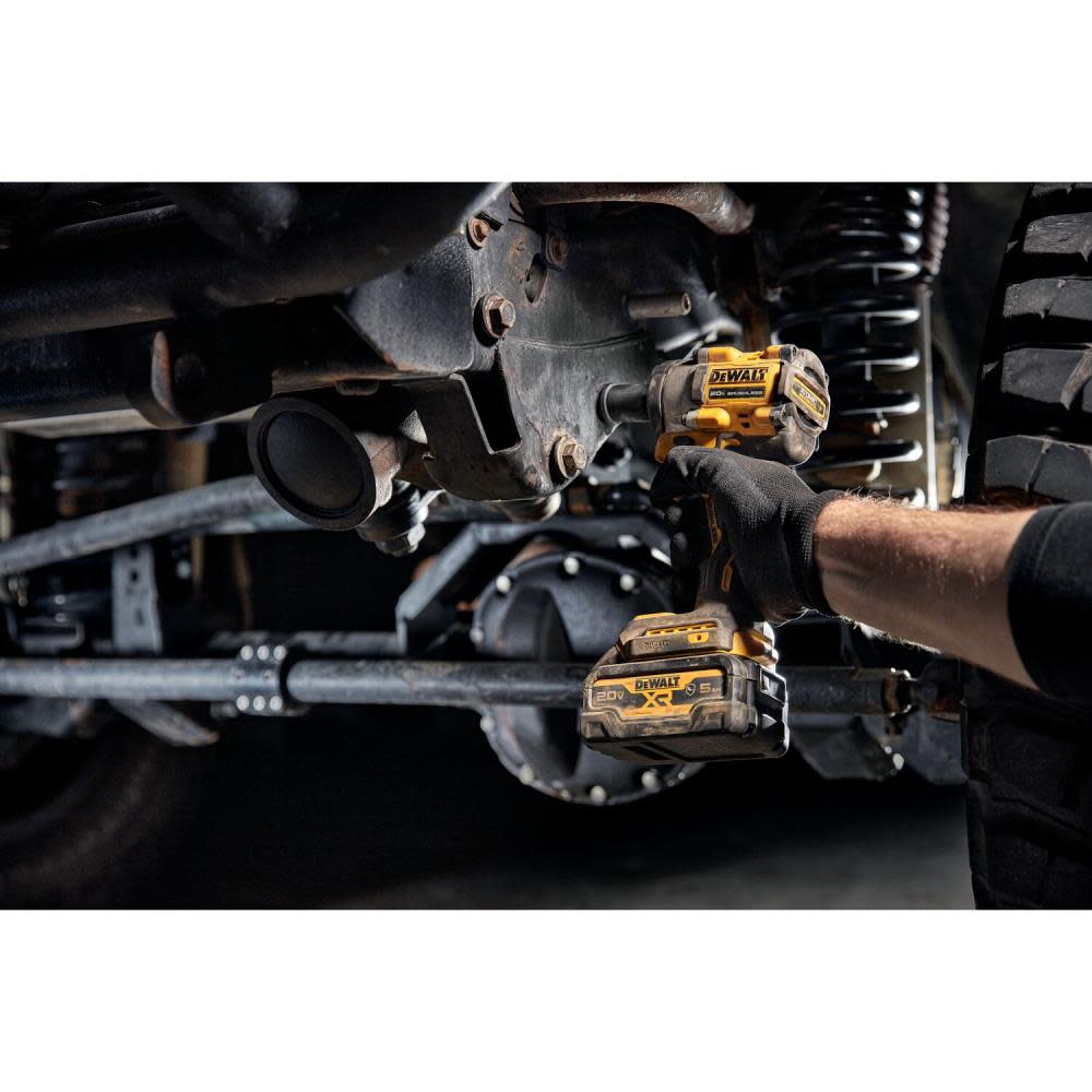 DEWALT ATOMIC 20V MAX 1/2″ Impact Wrench Hog Ring Anvil 5Ah Bundle - Ascmtools