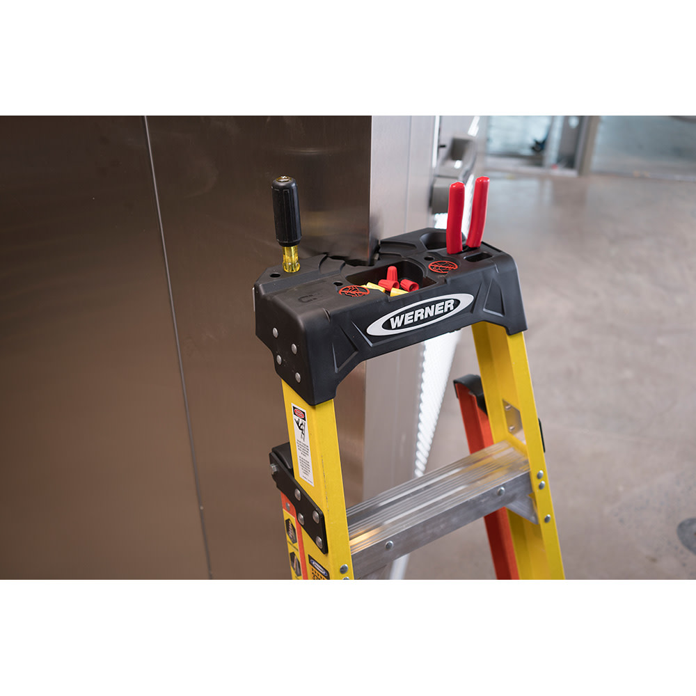 Werner LEANSAFE 4 ft Type IAA Fiberglass Leaning Ladder - Ascmtools