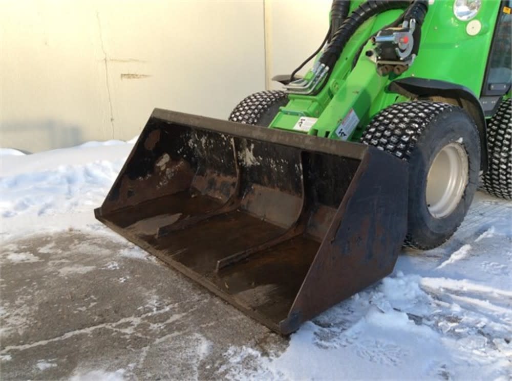 Avant Tecno USA 55″ 10.4Cu Ft General Purpose Bucket Used - Ascmtools