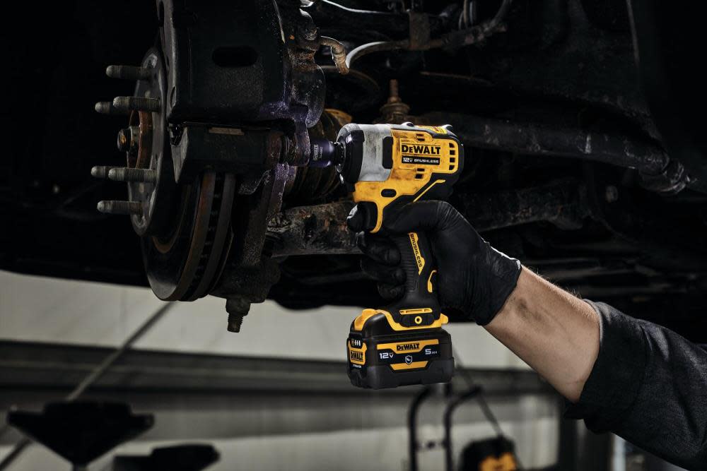 DEWALT 12V MAX Impact Wrench Kit 1/2″ - Ascmtools