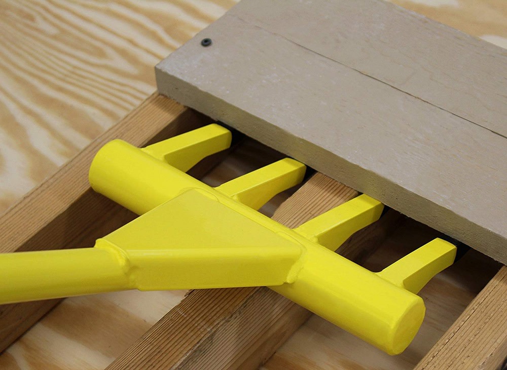 Honey Badger 56″ 4-tine Wrecking Pry Bar - Ascmtools