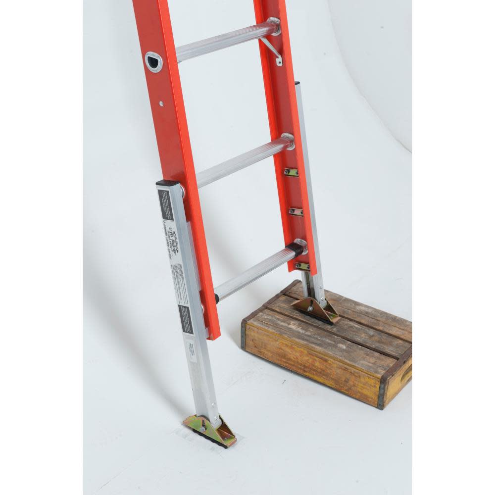 Werner 10 Ft. Type IA Fiberglass Straight Ladder - Ascmtools