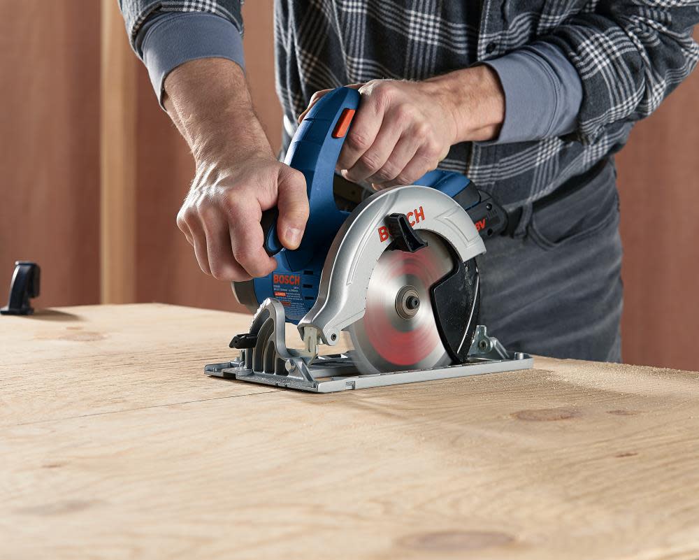 Bosch 18V 6-1/2 In. Circular Saw Kit with (1) CORE18V 4.0 Ah Compact Battery - Ascmtools