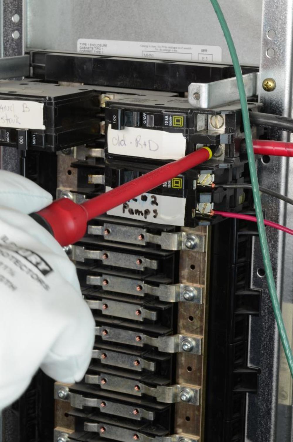 Milwaukee 3-Piece 1000V Insulated Screwdriver Set - Ascmtools