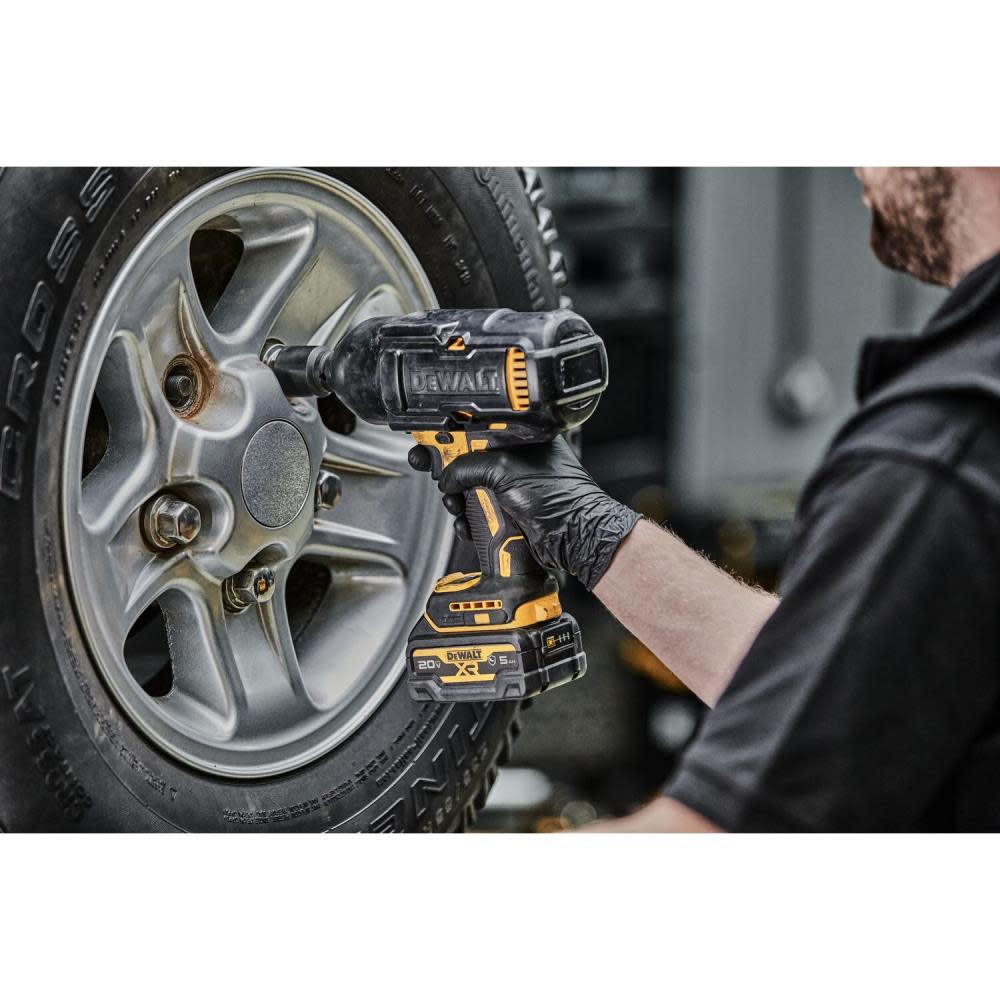 DEWALT 20V MAX XR 1/2″ High Torque Impact Wrench with Hog Ring Anvil Kit - Ascmtools
