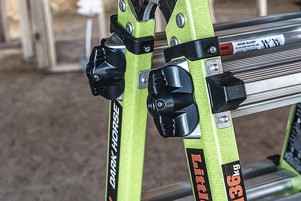 Little Giant Safety Dark Horse 2.0 M17 Ladder Type 1A Brown Box - Ascmtools