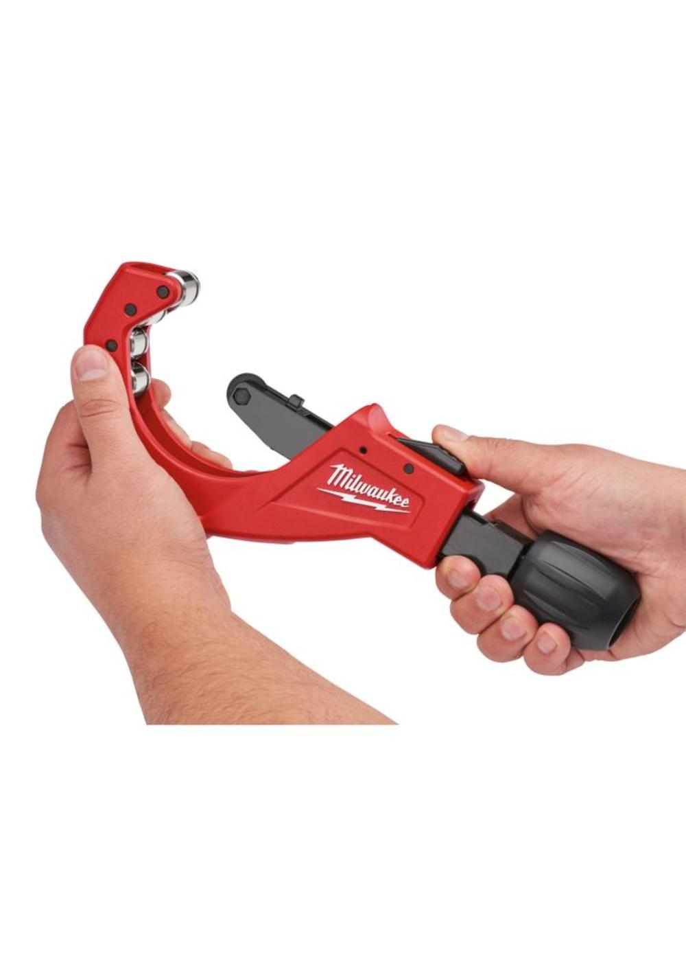 Milwaukee 2-1/2 in. Quick Adjust Copper Tubing Cutter - Ascmtools