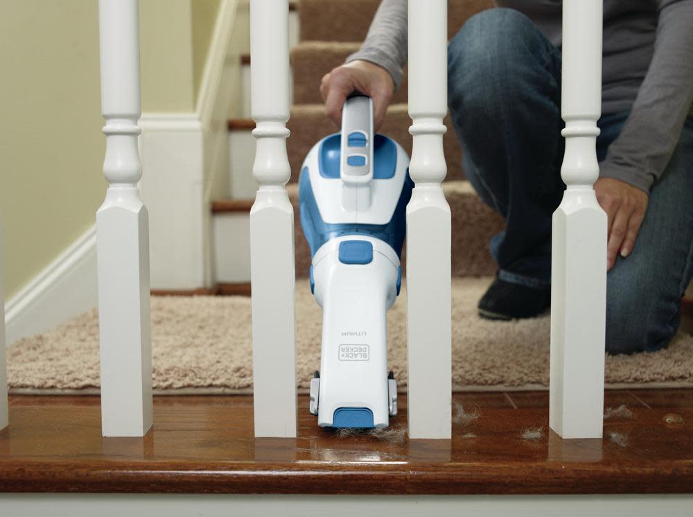 Black and Decker Cordless Lithium Hand Vacuum (HHVI320JR02) - Ascmtools