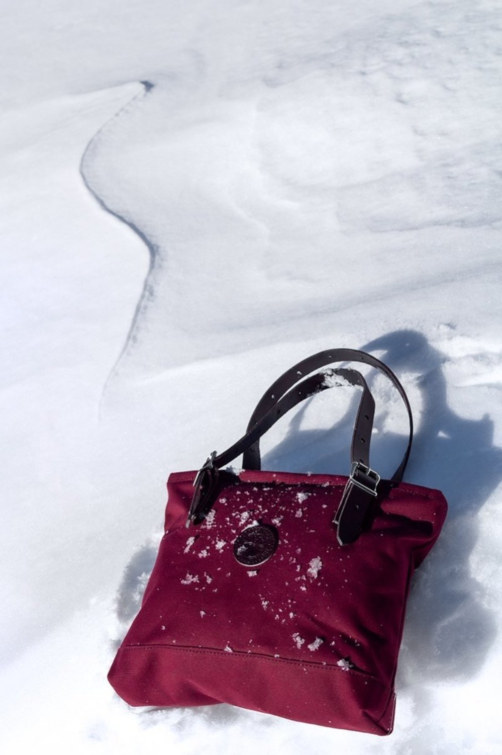 Duluth Pack 9 Liters Capacity Burgundy Lakewalk Tote - Ascmtools