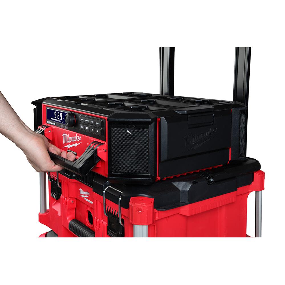 Milwaukee M18 PACKOUT Radio + Charger & 16Qt PACKOUT Cooler Bundle - Ascmtools