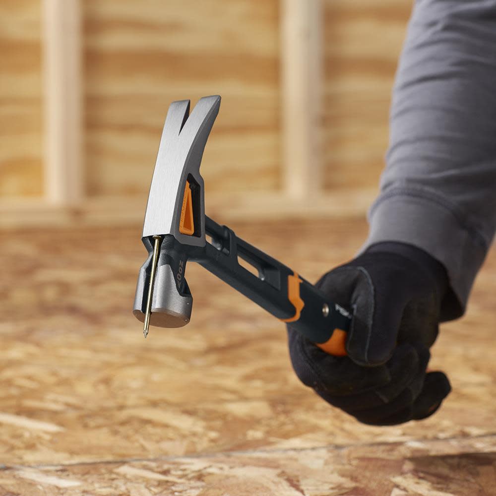 Fiskars PRO IsoCore 20 oz General Use Hammer - Ascmtools