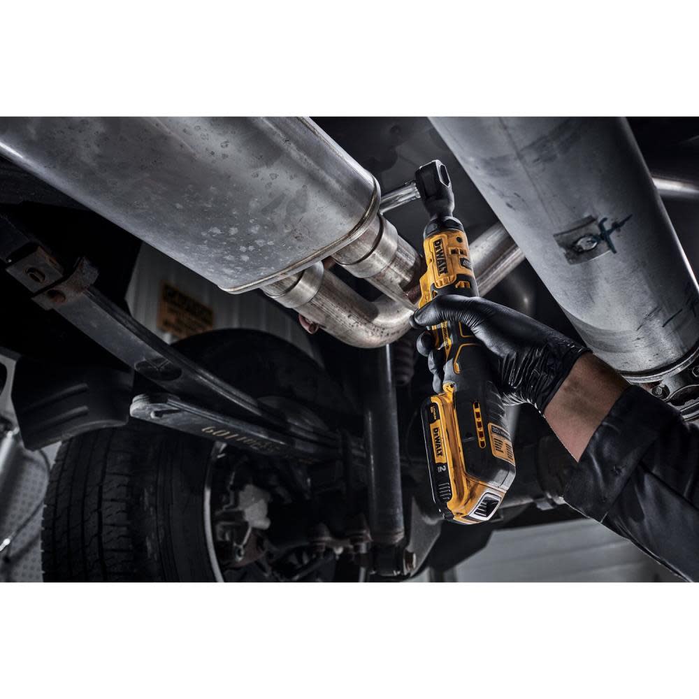 DEWALT ATOMIC 20V MAX Ratchet Kit Brushless 3/8″ - Ascmtools
