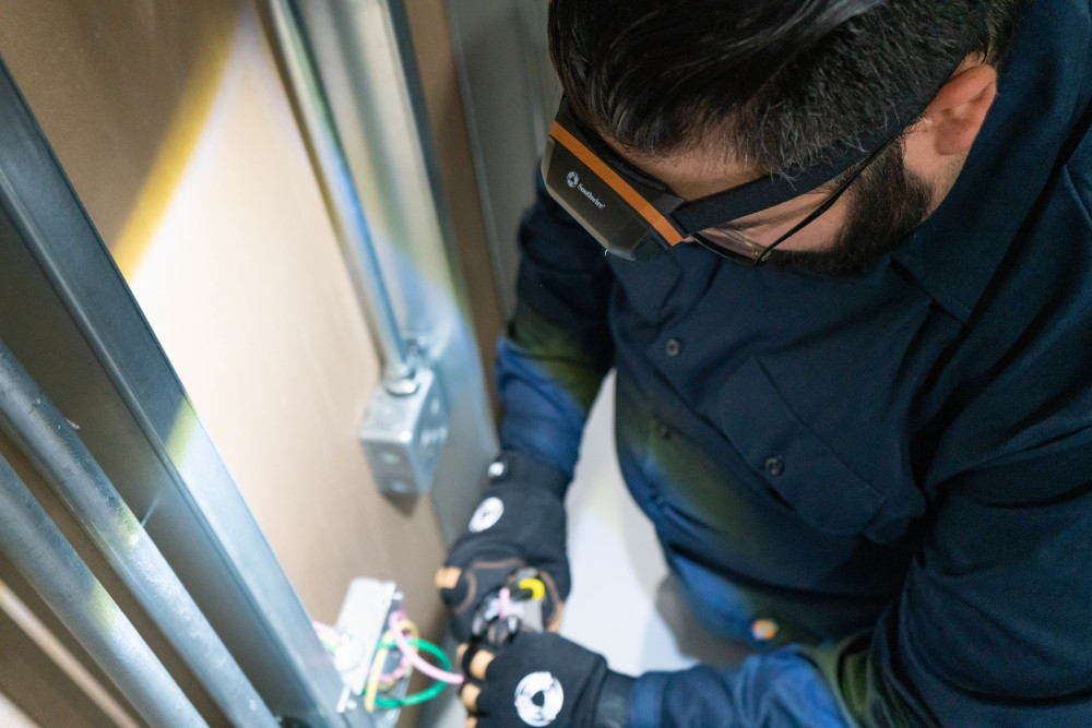 Southwire 120 Lumen LED Headlamp - Ascmtools