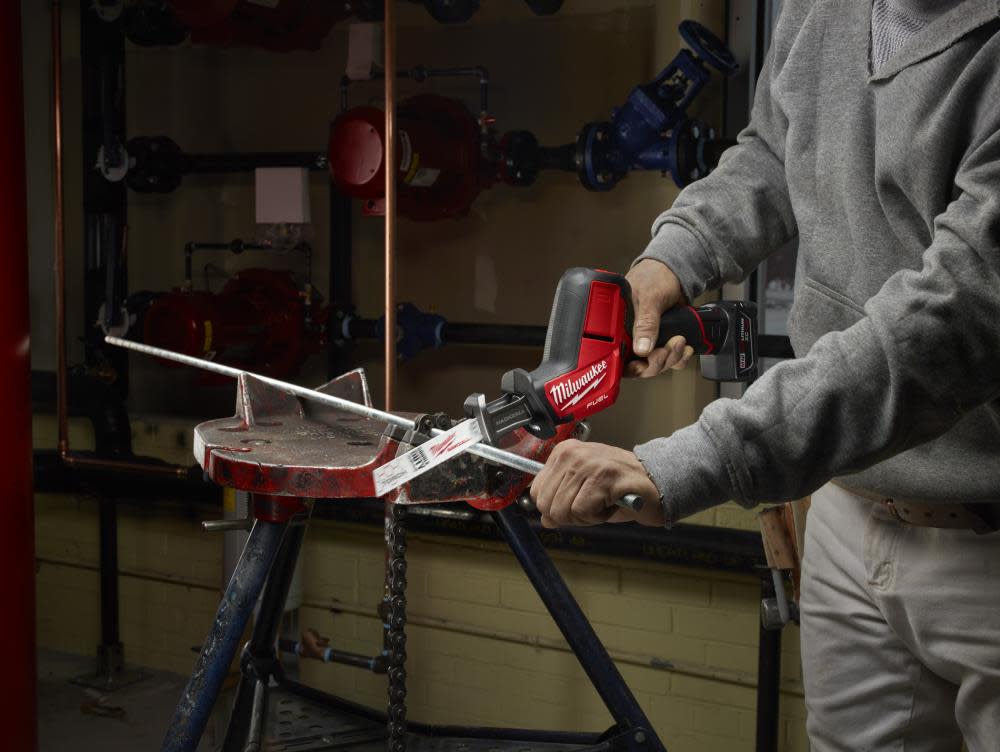 Milwaukee M12 FUEL HACKZALL Reciprocating Saw Kit - Ascmtools