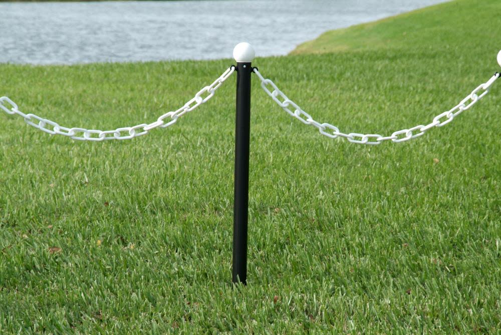 Mr Chain 2 in. (#8 51mm) x 100 ft. White Plastic Barrier Chain - Ascmtools