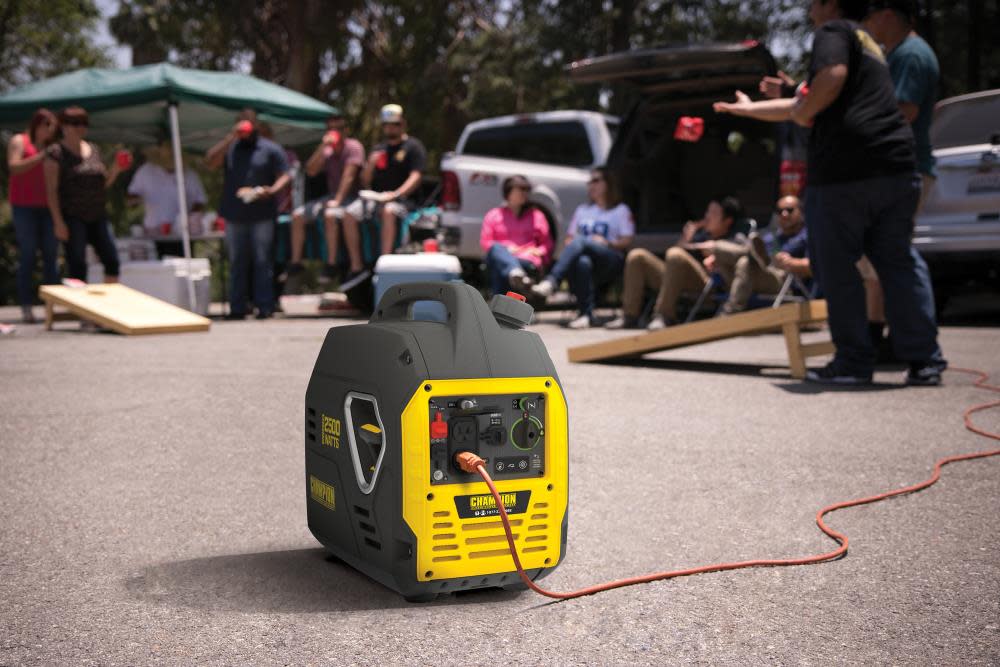 Champion Power Equipment 2500-Watt Ultralight Portable Inverter Generator with USB Ports - Ascmtools