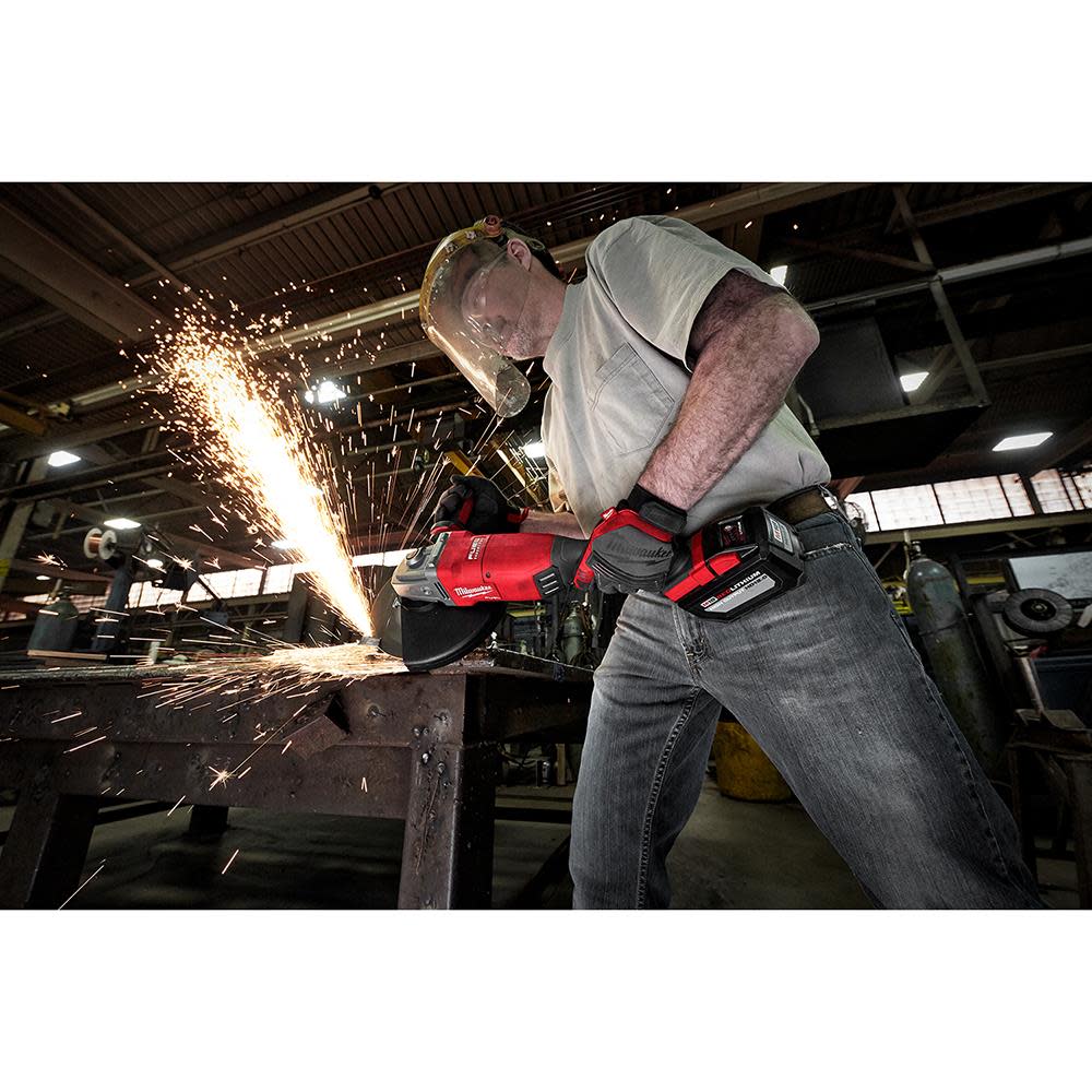 Milwaukee M18 FUEL 7 in. / 9 in. Large Angle Grinder Kit - Ascmtools