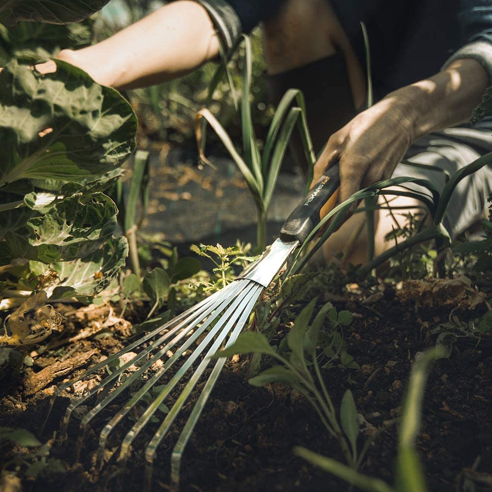Fiskars Xact 7 Tine Garden Hand Rake with Softgrip Handle - Ascmtools