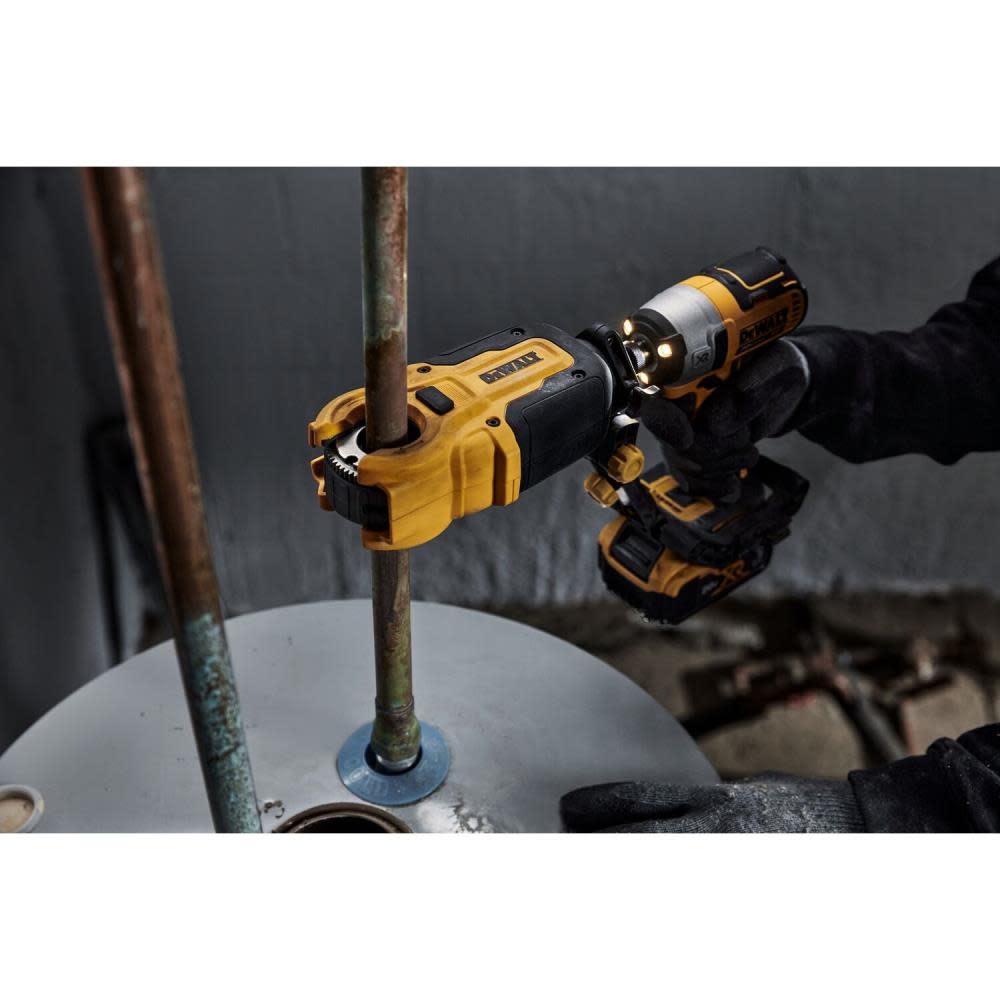 DEWALT Copper Tubing Cutter Attachment 1/2″-3/4″ - Ascmtools