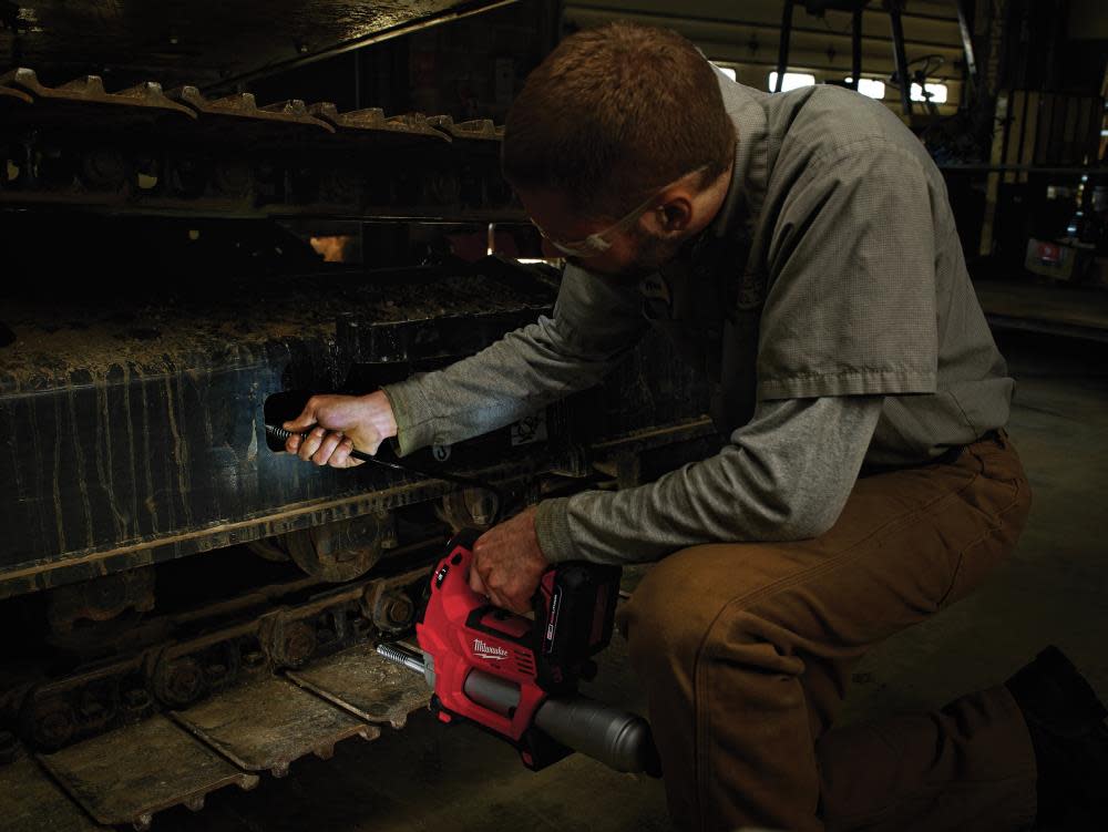 Milwaukee M18 FUEL HTIW with Grease Gun Kit - Ascmtools