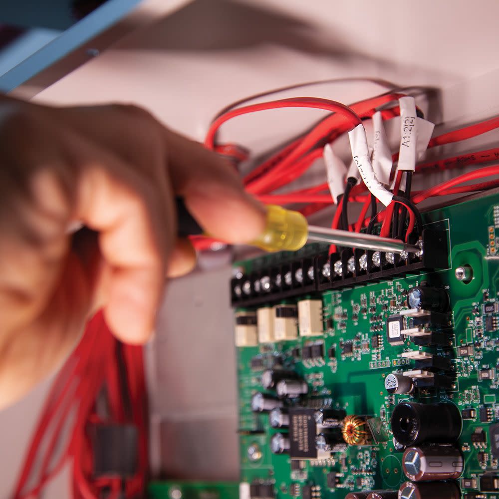 Klein Tools Electronics Screwdriver 4-in-1 - Ascmtools