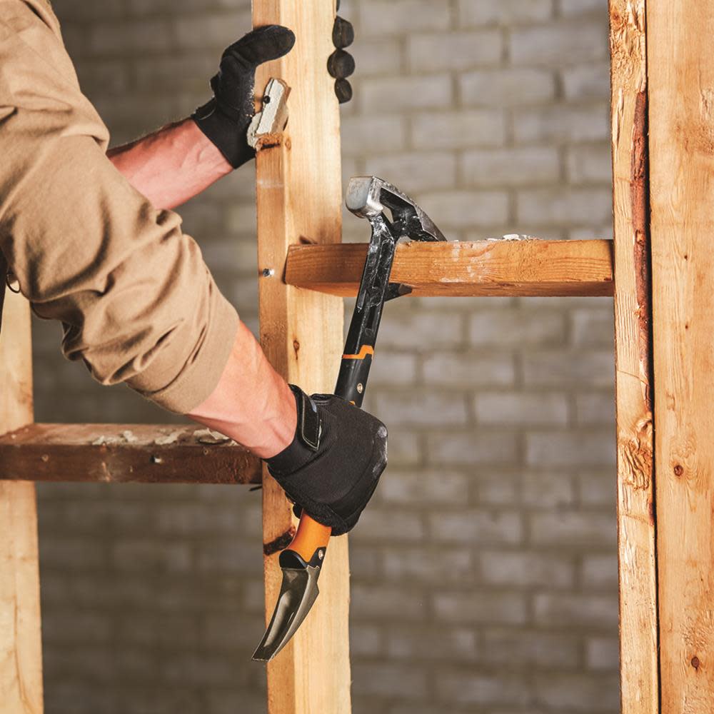 Fiskars Pro IsoCore Wrecking Bar 18 Inch - Ascmtools