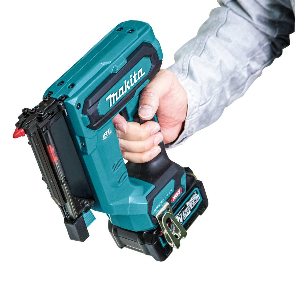 Makita 40V max XGT Pin Nailer Kit Brushless Cordless 23 Gauge 2.5Ah - Ascmtools