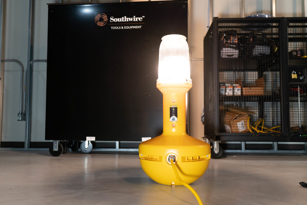 Southwire Wobblelight 8000 lumen 36″ Halogen - Ascmtools