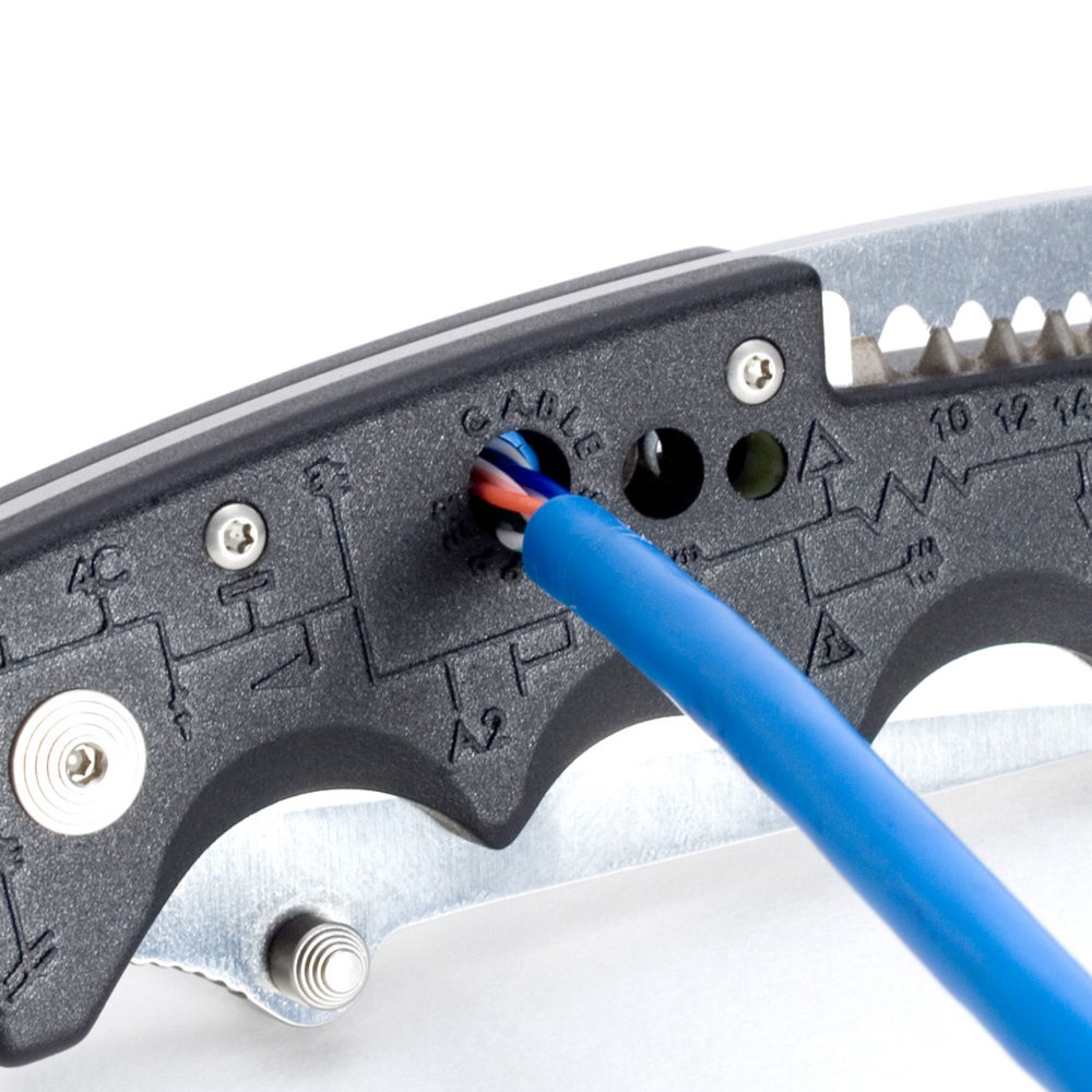 SOG Kilowatt Electricians Pocket Knife - Ascmtools