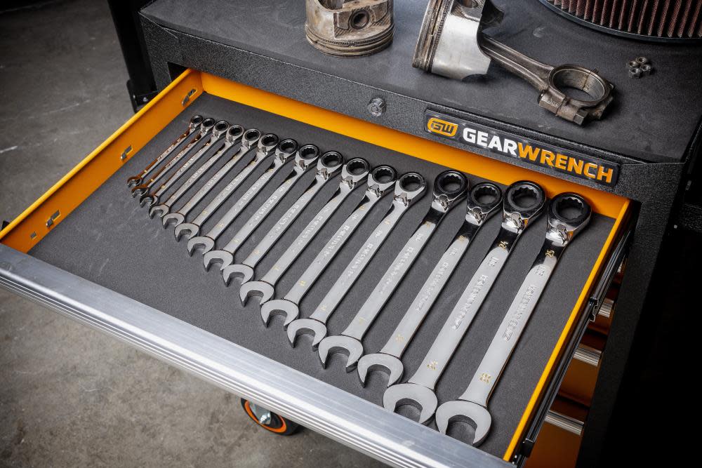 GEARWRENCH Ratcheting Wrench Set 90 Tooth 12 Point Metric Reversible 16pc - Ascmtools