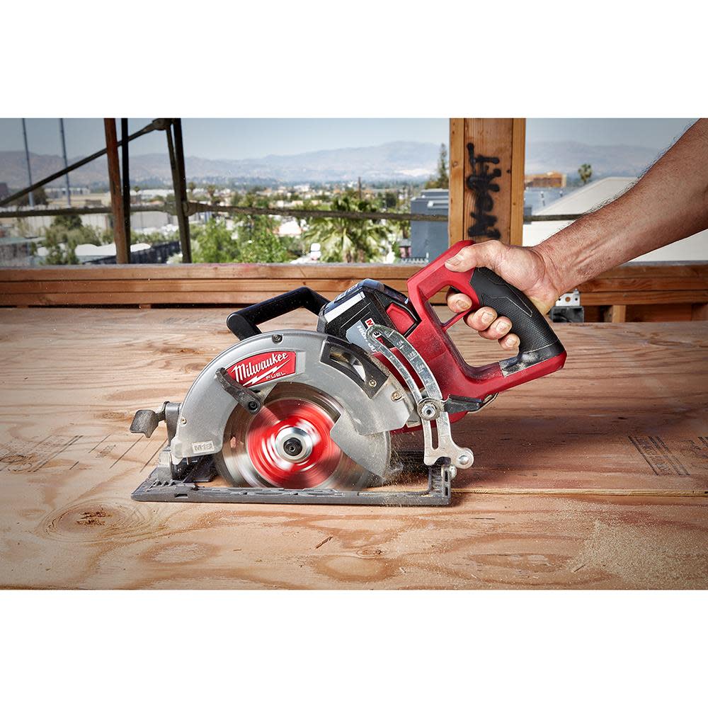 Milwaukee M18 FUEL Rear Handle 7-1/4 in. Circular Saw Kit - Ascmtools
